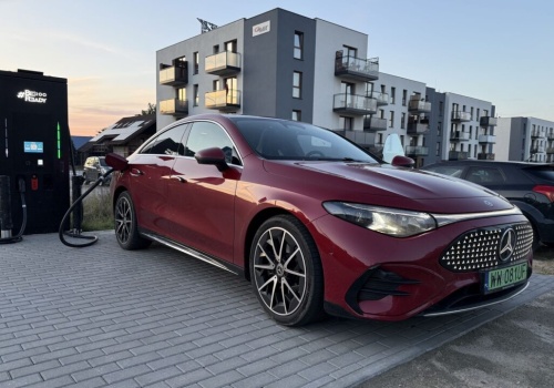 Stacje ładowania BeReady2Go w ledwie kilku miejscach, ale sensowne cenowo. Stałe 2 zł/kWh + 1 zł/min po 60 minutach