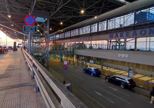 Grecja: Rośnie ruch lotniczy poza sezonem, Polacy w czołówkach lotniskowych rankingów