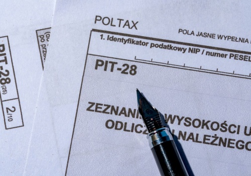 Nie zawsze wystarczy jeden PIT. Pamiętaj o PIT-28 – czas ucieka…