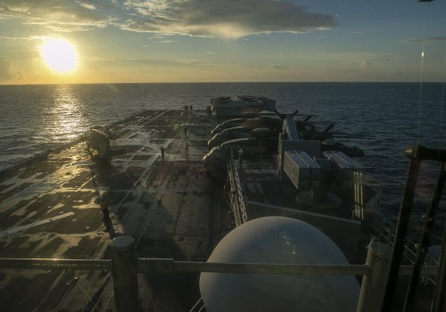 Presja na Iran rośnie. Marines już na Bliskim Wschodzie