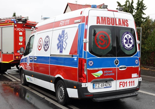 Zielona Góra. Naćpany nastolatek zaatakował medyków z karetki, wyzywał ich, obrażał kiedy udzielali mu pomocy