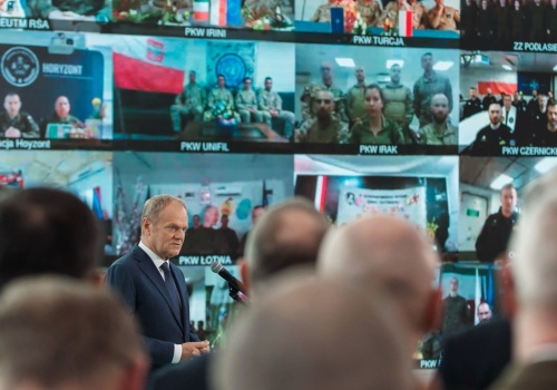 Tusk do żołnierzy: wojna nie może być kaprysem polityków