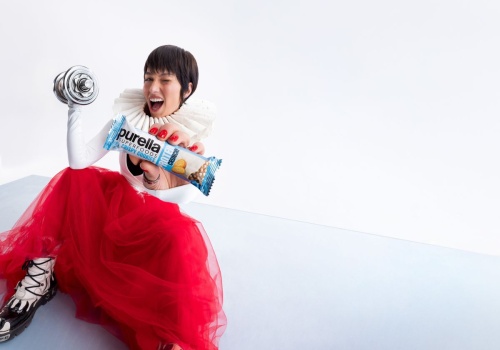 „W szkole czułam się czasem jak kosmitka”. Rozmawiamy z Mery Spolsky, ambasadorką marki Purella