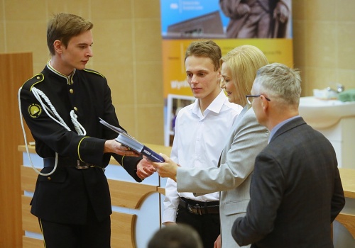 Najlepsi w matematycznym maratonie dostali nagrody