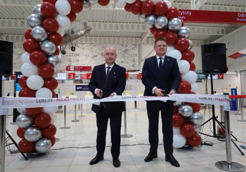 Z lubelskiego lotniska do Holandii. Zainaugurowano nowe połączenie do Maastricht