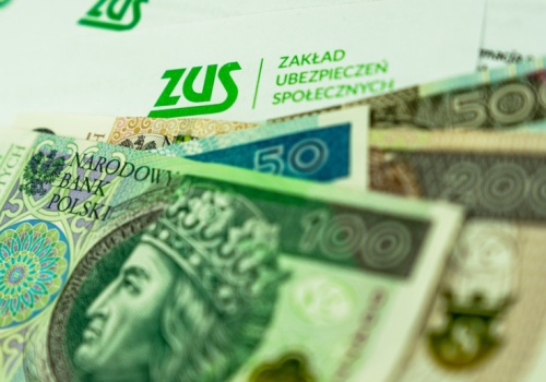 Przepracował 67 lat i otrzymuje najwyższą emeryturę w Polsce. Znamy wysokość świadczenia