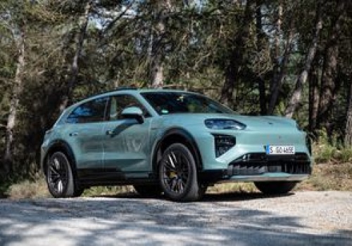 Pierwsza jazda: Porsche Cayenne - elektryczny samochód kompletny