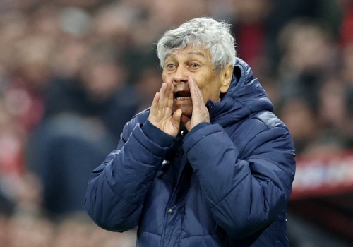 Zemdlał po ostatnim meczu kadry, teraz rezygnuje. Zastąpi go legenda