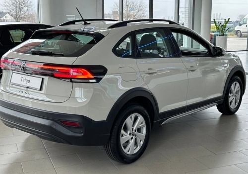 Volkswagen sprzedaje SUV-a coupe z automatem za 72 tys. zł. Klienci ruszyli po niego masowo