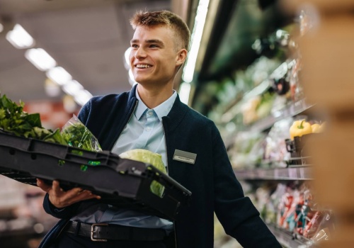 Pracownicy supermarketów mogą stracić pracę przez nowe prawa pracownicze