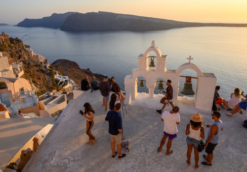 Wakacje na greckiej wyspie za 1699 PLN ☀️🇬🇷 Loty na Santoryn + 7 noclegów z basenem 💦😎