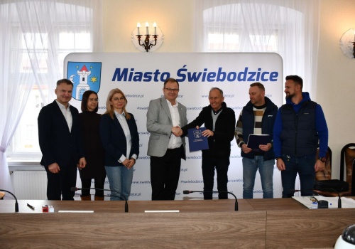 Świebodzice z unijnym wsparciem na termomodernizację budynków