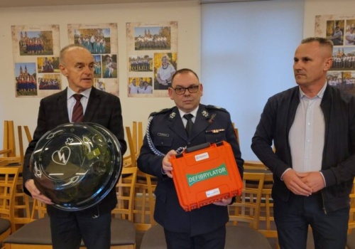 To pierwszy ogólnodostępny defibrylator AED w gminie Gorzkowice