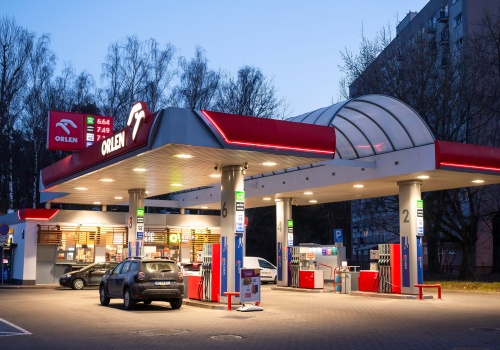 Stacje pod kontrolą. Eksperci wskazują na luki