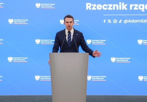 Koniec z monopolem gigantów w przetargach? Rząd ułatwi polskim firmom start