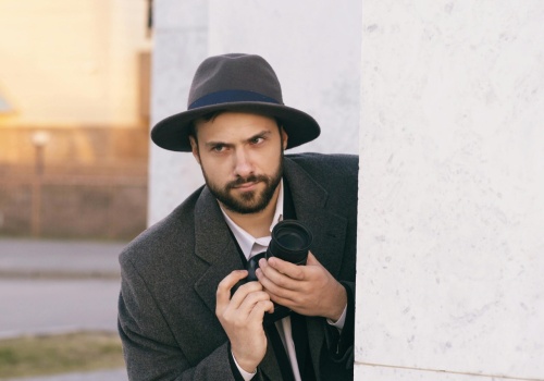 Serialowi detektywi kłamią. Oto jak wygląda ten zawód w polskim prawie