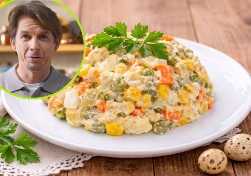 Czegoś takiego w sałatce jarzynowej nie jadłeś. Karol Okrasa łamie przepisy