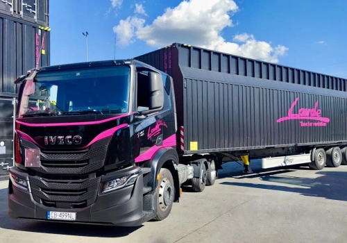 100 zestawów z legalną ładownością 30 ton – specjalistyczne S-Waye z Laude