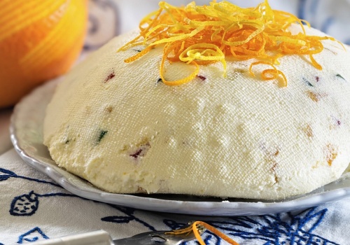 Pożegnaj babkę i mazurka. Ten wielkanocny deser jest znacznie lżejszy. Ma mniej kalorii