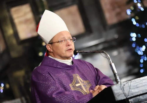 Burza po liście KEP. Kardynał Ryś w centrum afery