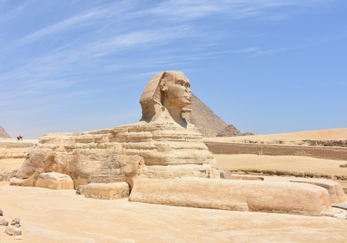 Zatrważające doniesienia z Gizy. Radary wykryły anomalię w pobliżu Sfinksa, a pod ziemią jest coś jeszcze