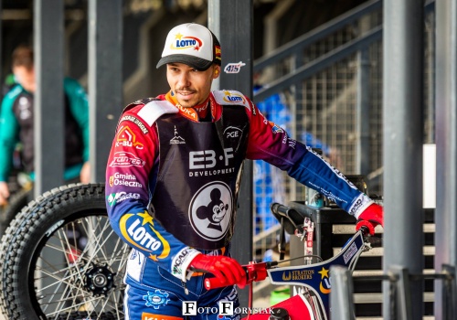 Żużel. Spokojny triumf Falubazu! Najlepszy mecz Kubery w nowych barwach (RELACJA)