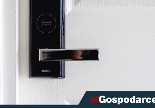 Kobiety otworzyły mu drzwi. Tak ukradł im 265 tys. zł