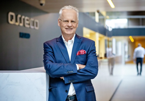 W 2025 roku Grupa Asseco miała 16,8 mld zł przychodów