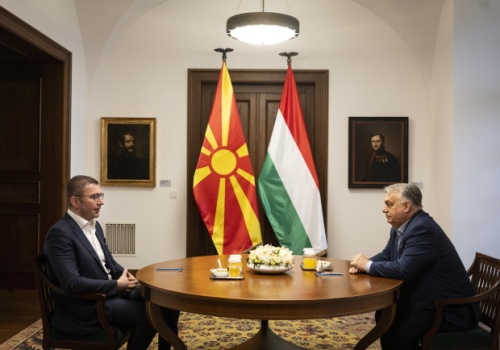 Tusk: Razem z Węgrami jesteśmy członkami UE. Orban i Szijjarto już dawno tę Unię opuścili