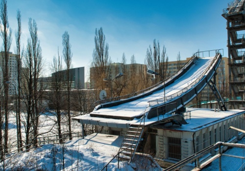 Projekt gotowy! Wraca legendarna skocznia narciarska przy ul. Czerniowieckiej w Warszawie