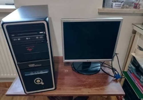 Twoje życie na śmietniku: Dlaczego wyrzucenie starego komputera to proszenie się o kłopoty?