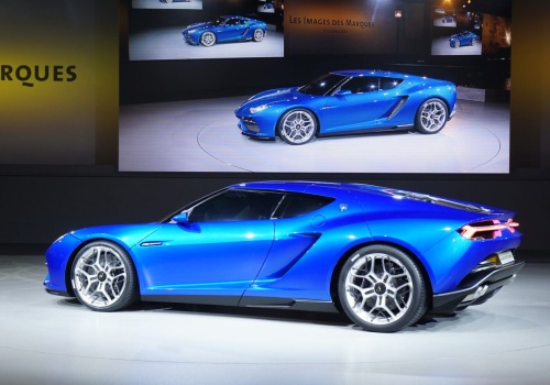 Zamiast EV będzie gran turismo? Nowy kierunek Lamborghini po anulowaniu projektu