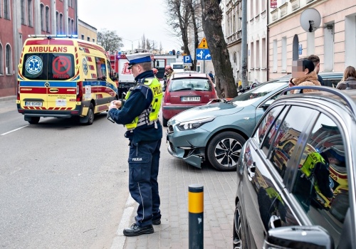 Uderzyła w motocyklistę