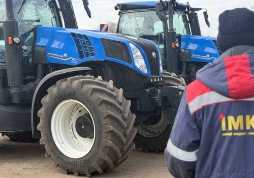 10 ciągników New Holland T8.440 trafia do ukraińskiego agroholdingu. Wartość? Oszałamiająca