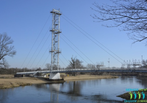 Uwaga mieszkancy Sieradza most wiszacy zamkniety, grozi zawaleniem!!!