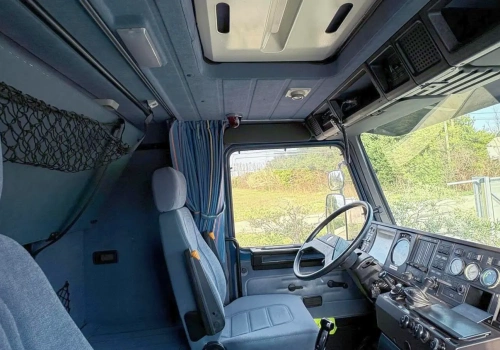 Scania serii 2 z wnętrzem niczym z dawnych folderów – pełen powrót do oryginału