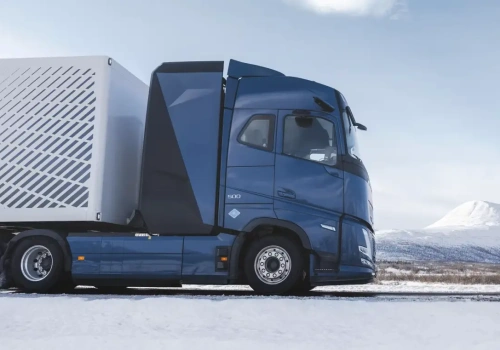 Spalinowe Volvo FH na wodór – testy trwają, wkrótce wejście do sprzedaży