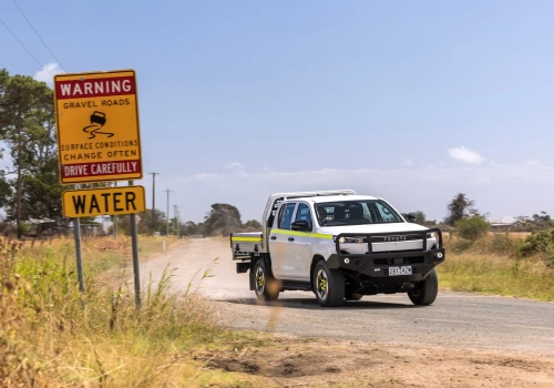 Japończycy elektryfikują legendę. Hilux na prąd droższy o 20 tys. australijskich dolarów od diesla