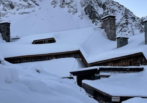 TPN zamknięty, turyści uwięzieni w schronisku. Gospodyni ujawnia, co dalej