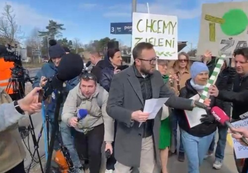 Protesty mieszkańców i dwa tygodnie bez pociągów. Linia otwocka w przebudowie