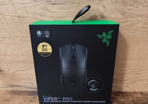 Razer Viper V4 Pro: Potężna technologia zamknięta w znajomej obudowie