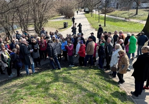 Legniczanie spacerowali śladami Młynówki. Wystawa w Galerii Ring jeszcze tylko do piątku