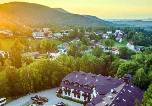 🏔️ Karpacz w pełnej krasie 🌲 Pobyt 2 dzieci gratis i strefa wellness czekają