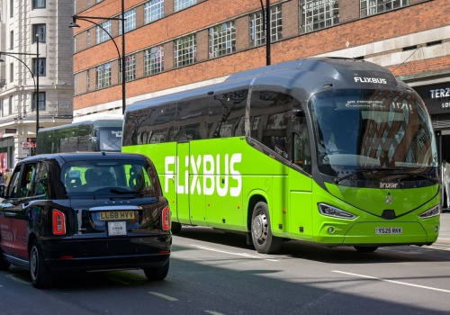 Nowe połączenia autobusowe z Londynu. Łatwiej dojedziesz na lotnisko