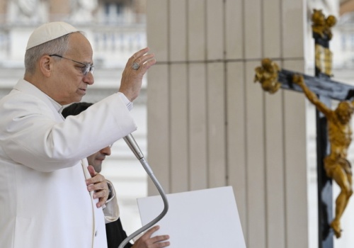 Leon XIV zwrócił się do Polaków. „Wierzcie, że miłość i pokój są silniejsze niż śmierć”