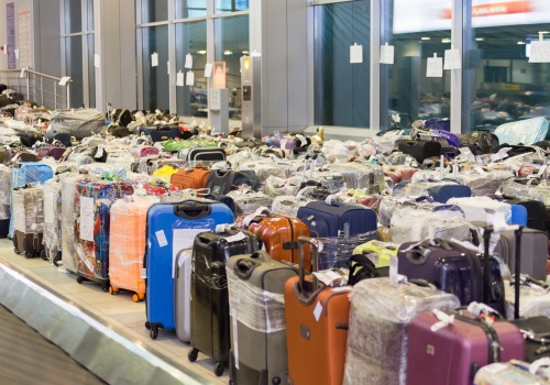 Problem z bagażami na europejskich lotniskach. Tysiące walizek nie trafiły do samolotów