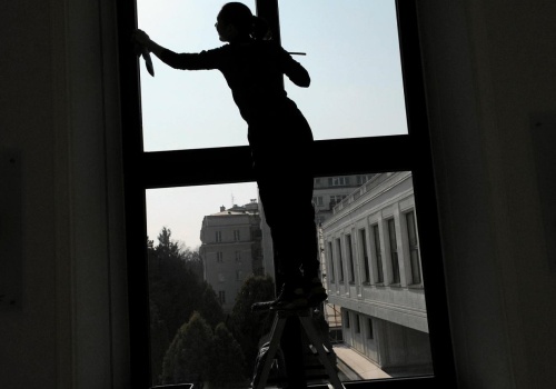 Poczekaj na chmury, zanim umyjesz okna. Różnica cię zaskoczy