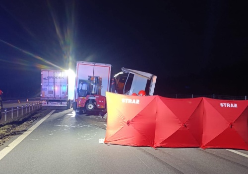 Śmiertelny wypadek na DK78. Trasa zablokowana