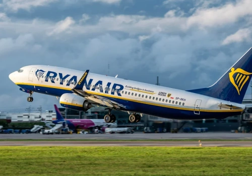 Fala odwołanych lotów w maju? Szef Ryanaira ostrzega