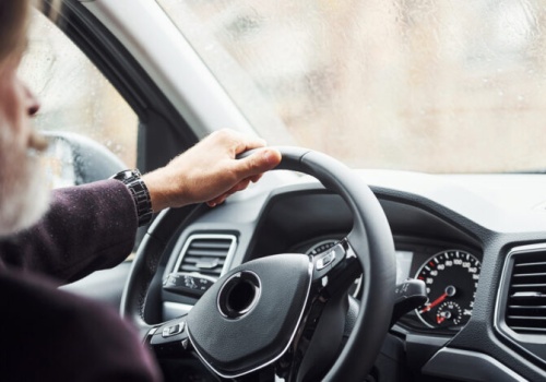 Więcej fotoradarów i surowsze kary. Rząd szykuje nowe przepisy